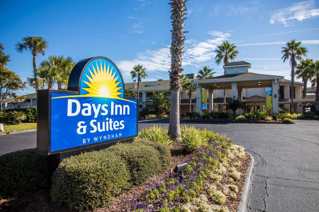 Days Inn & Suites By Wyndham Jekyll Island Buitenkant foto